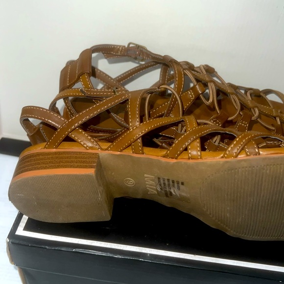 Chariot by Mia. Brown stretch gladiator sandal. - Picture 4 of 4